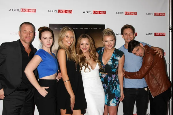 Sean Carrigan, Camryn Grimes, Hunter King, Melissa Ordway, Kelli Goss, Robert Adamson, Lachlan Buchanan — Stock Photo, Image