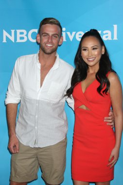 Johnny Drubel, Dorothy Wang