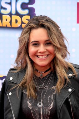 Bea miller
