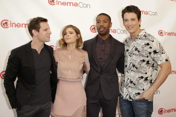 Jamie Bell, Kate Mara, Michael B. Jordan, Miles Teller — Stock fotografie