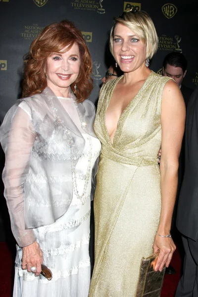 Suzanne Rogers, Arianne Zucker — Stock Photo, Image