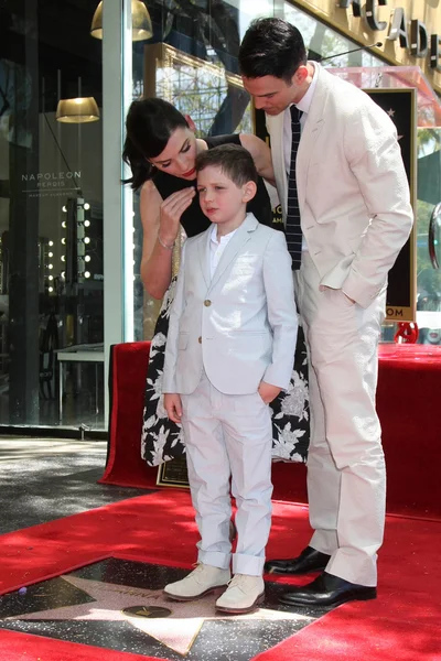 Julianna Margulies, Kieran Lieberthal, Keith Lieberthal — Stock Photo, Image