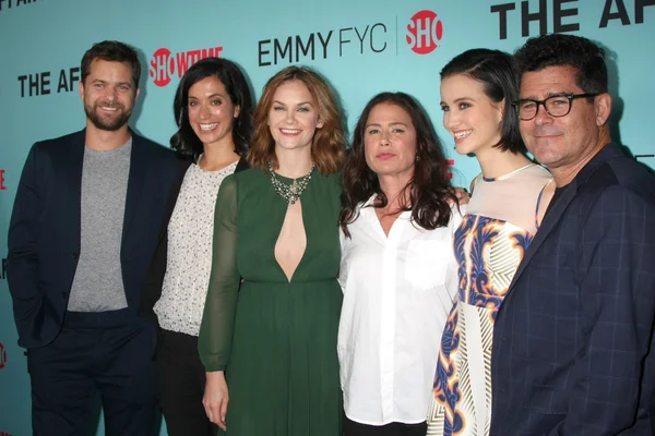 Joshua Jackson, Sarah Treem, Ruth Wilson, Maura Tierney, Julia Goldani Telles, Jeffrey Reiner — Foto de Stock