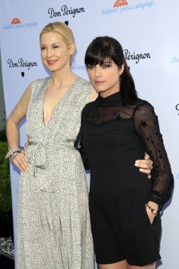 Kelly Rutherford, Selma Blair