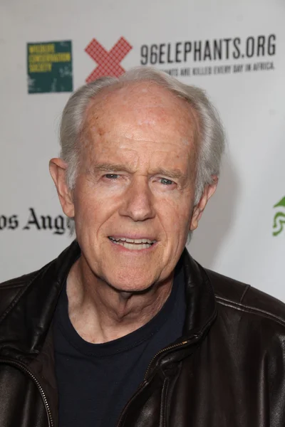 Mike Farrell. —  Fotos de Stock