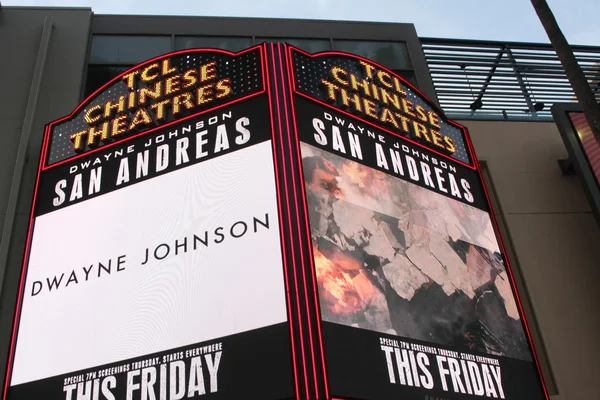 Tcl 中国剧院选框为 San Andreas 的 — 图库照片