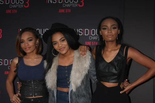 China Anne McClain, hermanas McClain —  Fotos de Stock