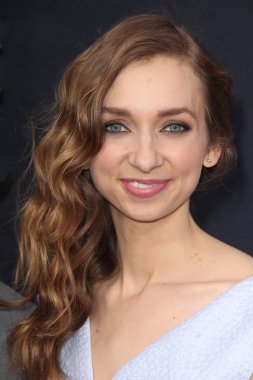 Lauren Lapkus