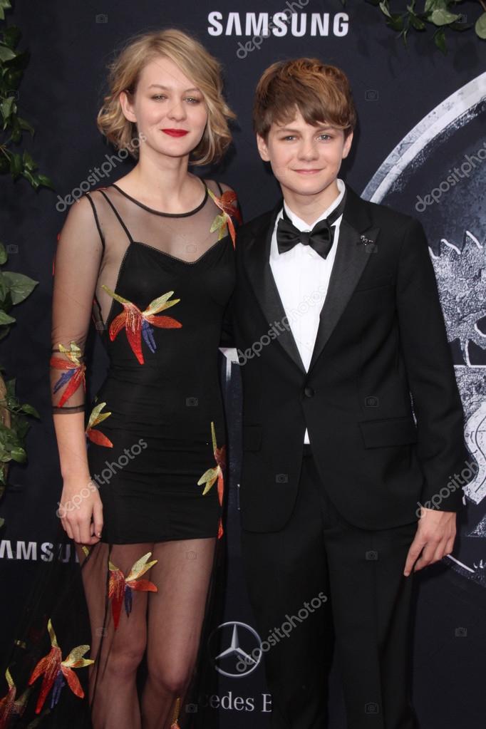 Ryan Simpkins, Ty Simpkins — Stock Editorial Photo © Jean_Nelson