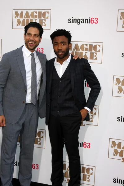 Adam Rodriguez, Donald Glover — Foto de Stock