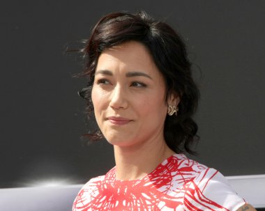 Sandrine Holt
