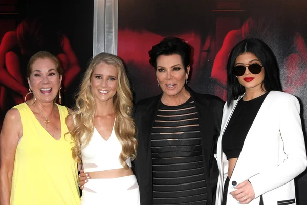 Kathie Lee Gifford, Cassidy Gifford, Kris Jenner, Kylie Jenner — Stockfoto