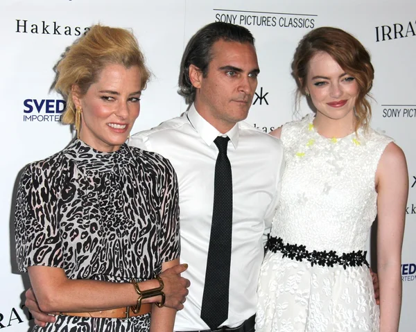 Parker Posey, Joaquin Phoenix, Emma Stone — Zdjęcie stockowe