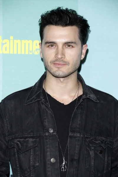 Michael Malarkey — Photo