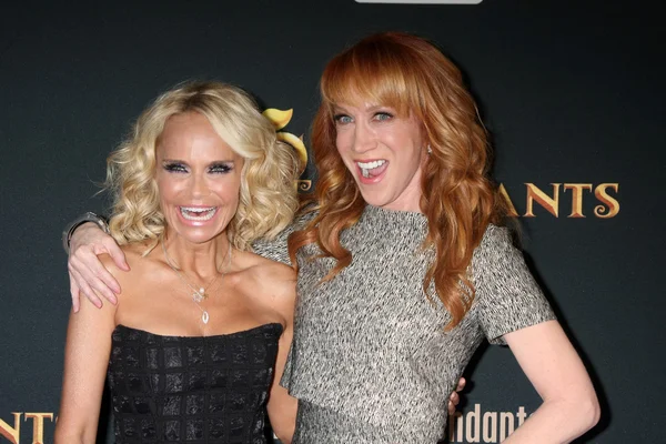 Kristin Chenoweth, Kathy Griffin — Stock Fotó