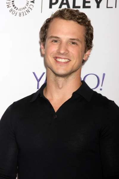 Freddie Stroma — Stockfoto