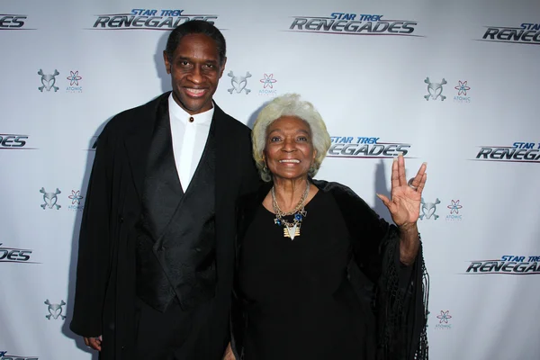 Tim Russ, Nichelle Nichols — Stockfoto