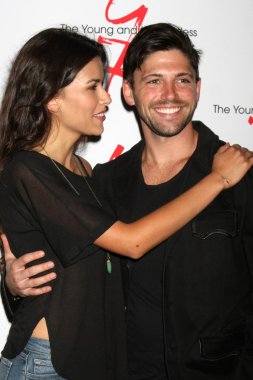 Sofia Pernas, Robert Adamson