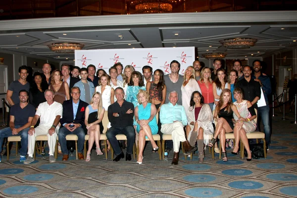 Young and Restless Cast — Stock Photo, Image