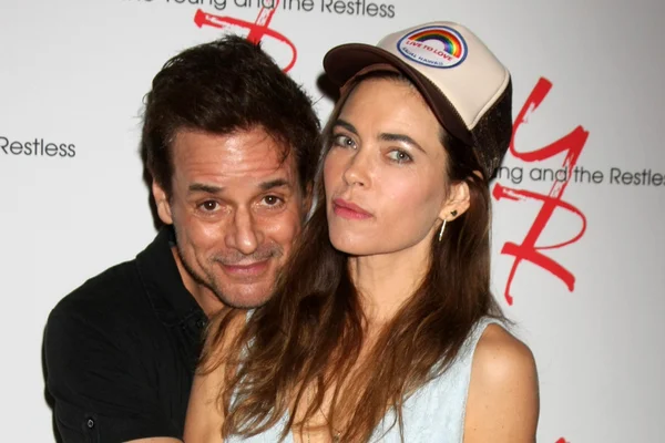 Christian LeBlanc, Amelia Heinle —  Fotos de Stock