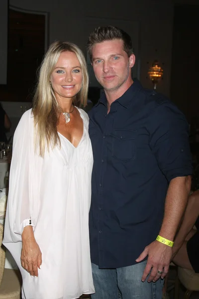 Sharon Case, Steve Burton — Stockfoto