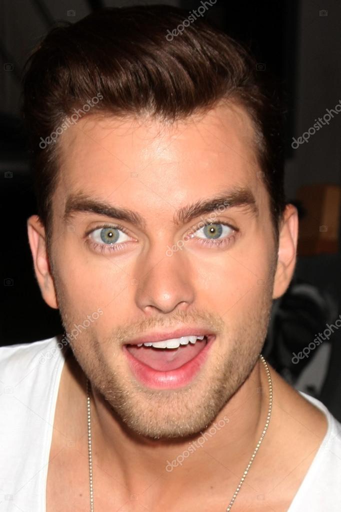 Pierson Fode Stock Editorial Photo © Jean_Nelson 81113314