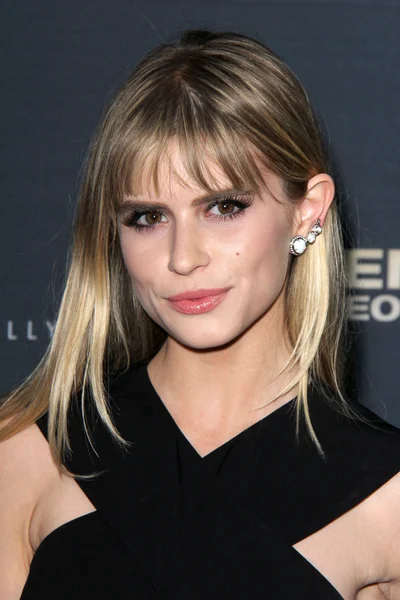 Carlson Young — Fotografia de Stock