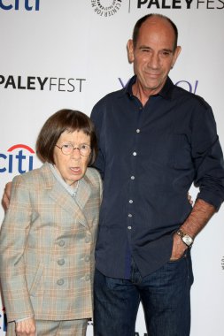 Linda Hunt, Miguel Ferrer