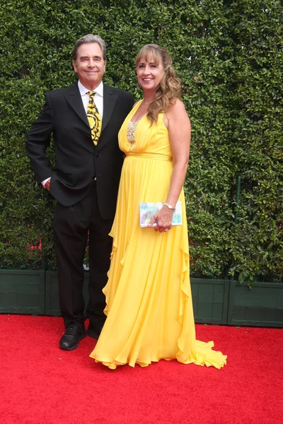 Beau bridges, wendy broar — Stockfoto