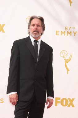 aktör Gary Cole