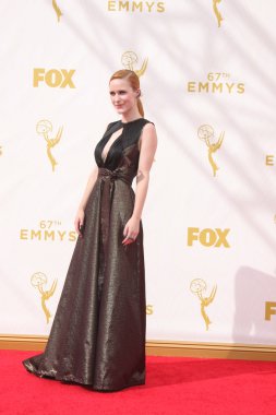 aktris Rachel Brosnahan