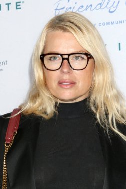 LOS ANGELES - OCT 11:  Amanda de Cadenet at the 35th Annual Friendly House Luncheon at the Century Plaza Hotel on October 11, 2025 in Century City, CA