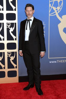Michael Graziadei, Pasadena Kongre Merkezi 'nde düzenlenen 52. Gündüz Emmy Ödülleri' nde 17 Ekim 2025 'te Pasadena, CA