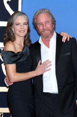 Susan Walters, Linden Ashby 17 Ekim 2025 'te Pasadena' daki 52. Gündüz Emmy Ödülleri Kongresi 'ne geldi.