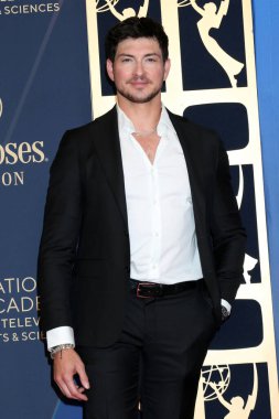 Robert Scott Wilson, Pasadena Kongre Merkezi 'ndeki 52. Gündüz Emmy Ödülleri' nde 17 Ekim 2025 'te Pasadena, CA