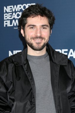 Guillaume Marbeck, 2025 Newport Beach Film Festivali 'nde 19 Ekim 2025' te Balboa Körfezi Kulübü 'nde onurlandırıldı.