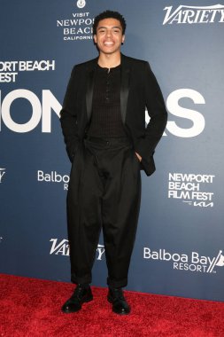 Jay Lycurgo, 2025 Newport Plaj Film Festivali 'nde 19 Ekim 2025 tarihinde Balboa Bay Club' da, CA