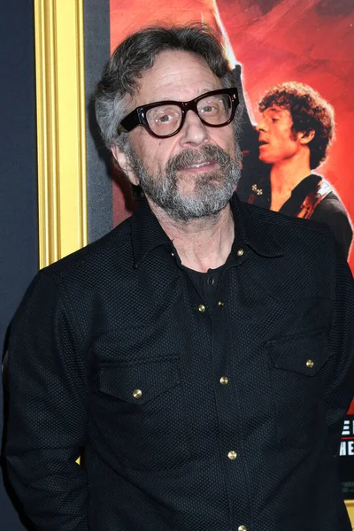 Marc Maron, 2025 AFI Festivali 'nde - Springsteen' in açılış gecesi galası: TCL Çin Tiyatrosu IMAX 'ta 22 Ekim 2025 tarihinde, CA