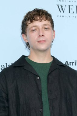 Gerran Howell, 2025 Tecavüz Tedavi Merkezi Brunch 'ında 26 Ekim 2025' te Los Angeles, CA