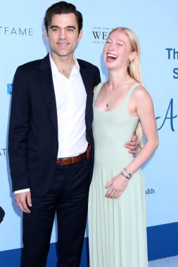 Patrick Ball, Elysia Roorbach, Skirball Center 'da 2025 Tecavüz Tedavi Merkezi Brunch' ında, 26 Ekim 2025, Los Angeles, CA