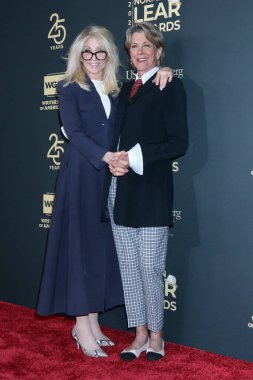 Judith Light, Wendie Malick 2025 Norman Lear Ödülleri 'nde 27 Ekim 2025' te Beverly Hills, CA