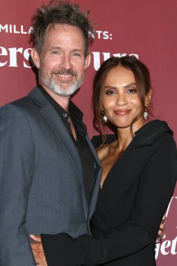 Chris Payne Gilbert, Lesley-Ann Brandt, Harriet 's Çatısı' nda Yaşam Boyu Aşkı etkinliğinde 28 Ekim 2025, Batı Hollywood, CA