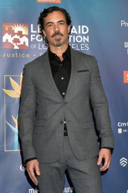 Danny Pino, Beverly Wilshire Oteli 'ndeki 27. Geleneksel Adalet Galası' nda 29 Ekim 2025 'te Beverly Hills, CA