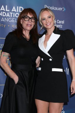 Katey Sagal, Danielle Savre Beverly Wilshire Oteli 'nde 27. Geleneksel Adalet Galası' nda 29 Ekim 2025 'te, Beverly Hills, CA