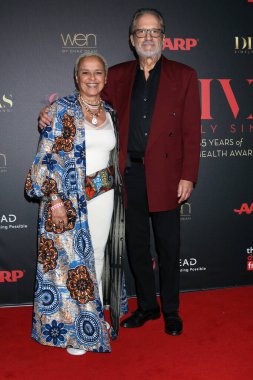 Shari Belafonte, Sam Behrens 35. Geleneksel DIVAS Şarkısı 'nda! Taglyan Kompleksi 'nde 1 Kasım 2025, Los Angeles, CA