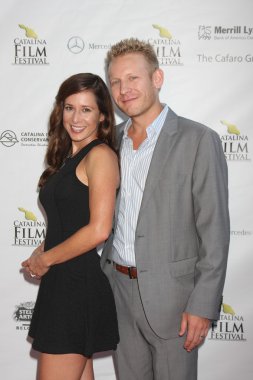 Miriam Korn, Gabriel Olson