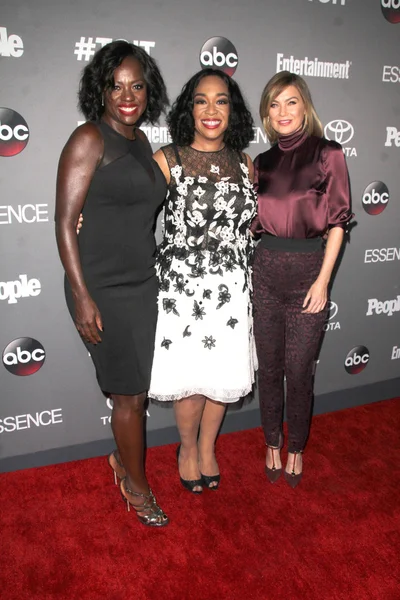 Shonda Rhimes, Ellen Pompeo, Viola Davis — Zdjęcie stockowe