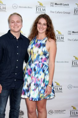 Sean Lee, Dana Brawer