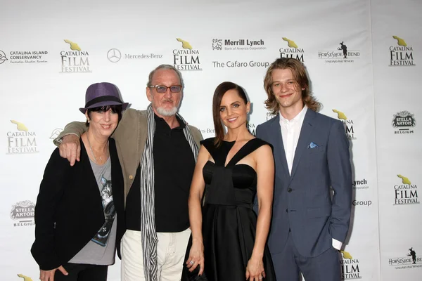 Diane Warren, Robert Englund, Mena Suvari, Lucas Till — Stock Photo, Image