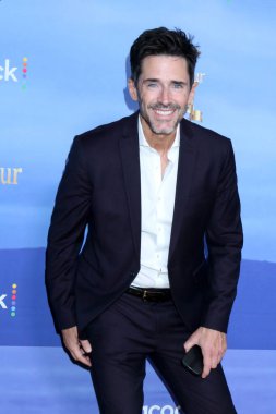 Brandon Beemer, Hayatımızın Günleri 'nde Garland Otel' de 60. yıldönümünü kutluyor. 8 Kasım 2025, Studio City, CA